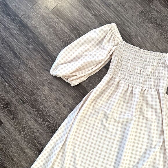 Sokie Collective Puff Sleeve Smocked Midi Dress - Picture 4 of 7